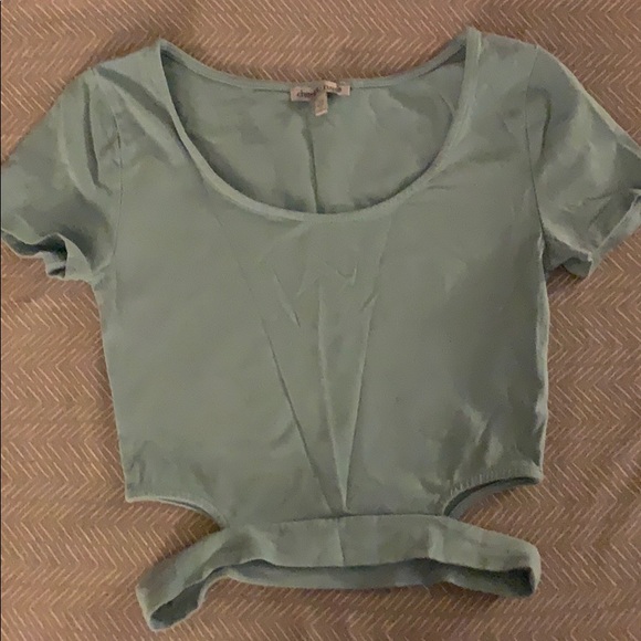 Set of 3 crop tops - Picture 2 of 4